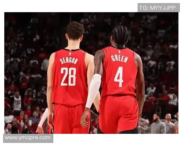 雄鹿考虑裁掉锋线新星泰勒-史密斯以保留关键球员